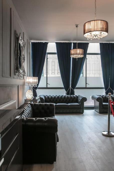 The V.I.P Suite - Sleeps 24! Best For Large Groups Liverpool Kültér fotó